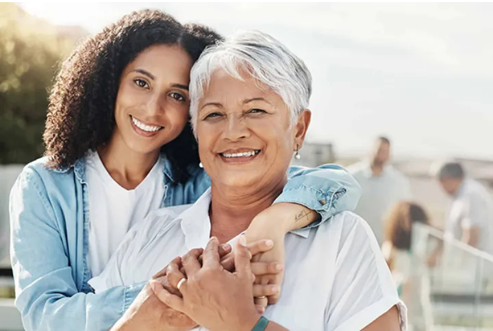 افزایش چشمگیر سفر مادر- و پدربزرگ‌ها به کانادا در سال ۲۰۲۳